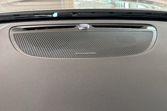 Volvo V60 23 of 30