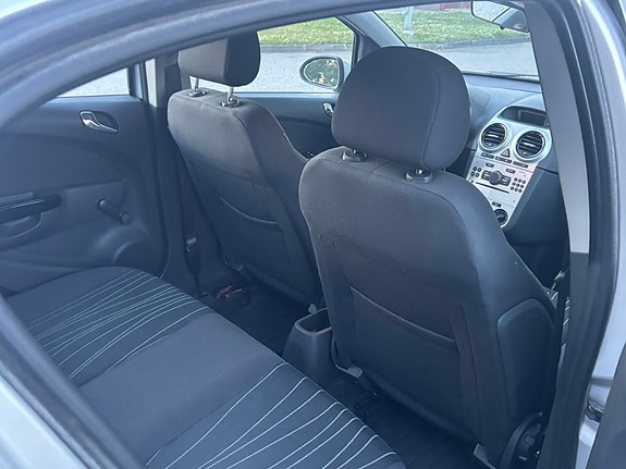 Opel Corsa 5 of 5
