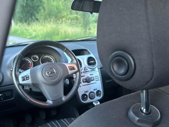 Opel Corsa 7 of 11