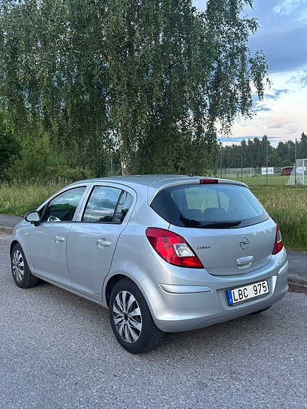 Opel Corsa 3 of 5