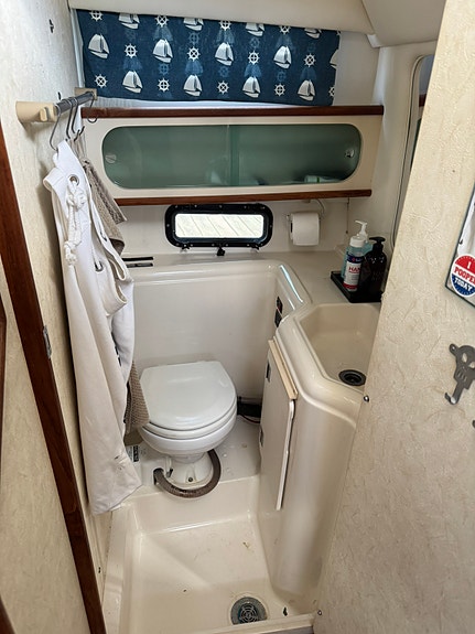 Bayliner 2855 Ciera Sunbridge 5 of 5