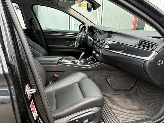 BMW 520d 17 of 17