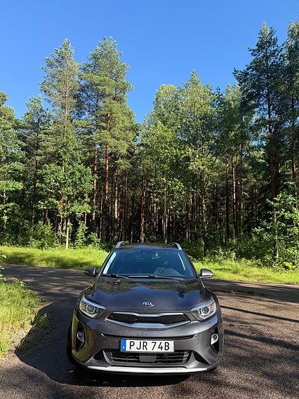 Kia Stonic 2 of 5