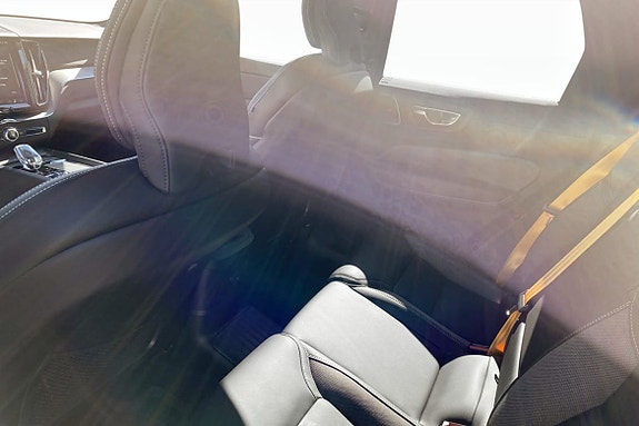Volvo XC60 9 of 10