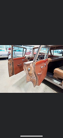 Ford V8 4 of 5