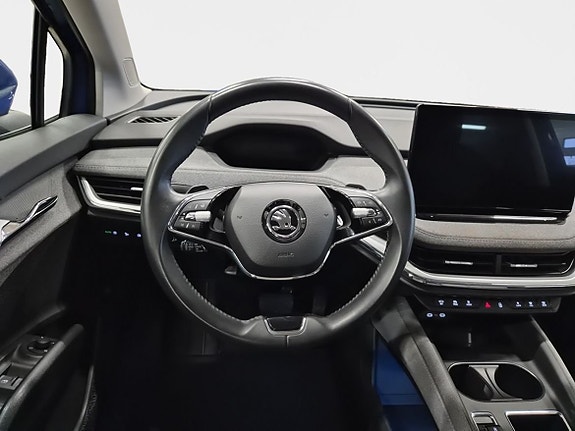Skoda Enyaq 12 of 15