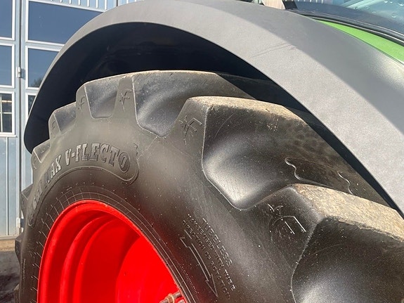 Fendt 724 S4 Profi Plus 5 of 11