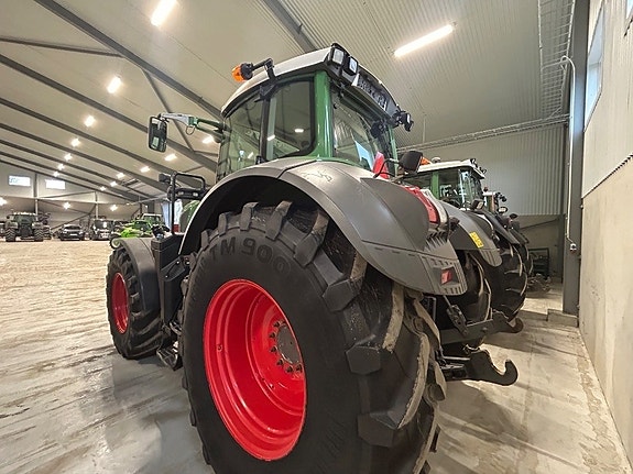 Fendt 828 S4 Profi Plus 7 of 18