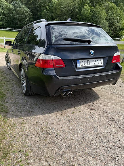 BMW 535d 3 of 5