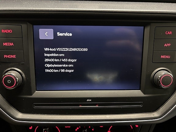 Seat Arona 21 of 22