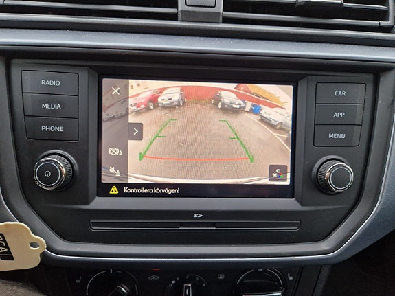 Seat Arona 14 of 19
