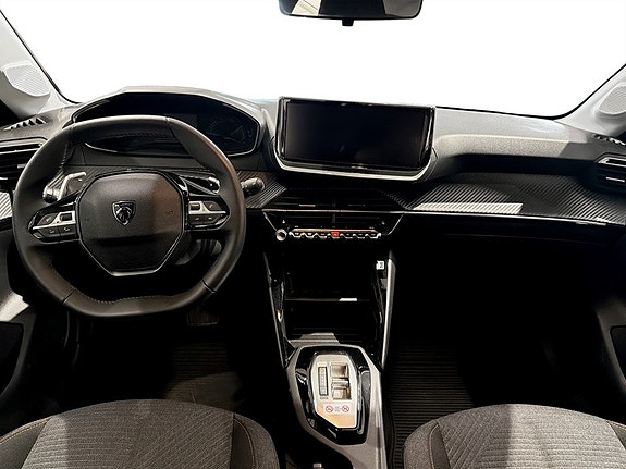 Peugeot 208 5 of 5