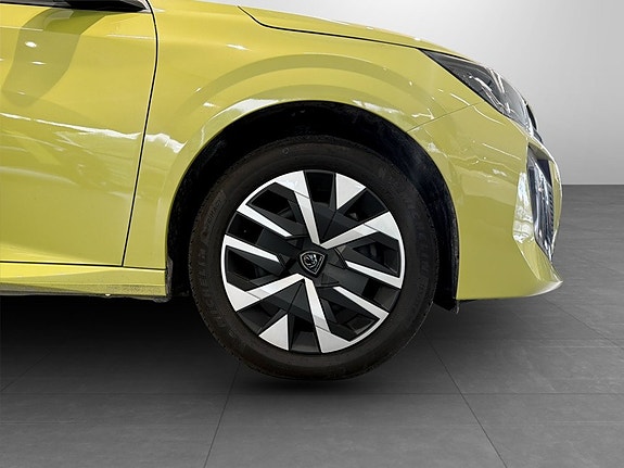 Peugeot 208 15 of 15
