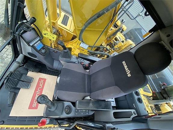 Komatsu PC290LC-11 3 of 10