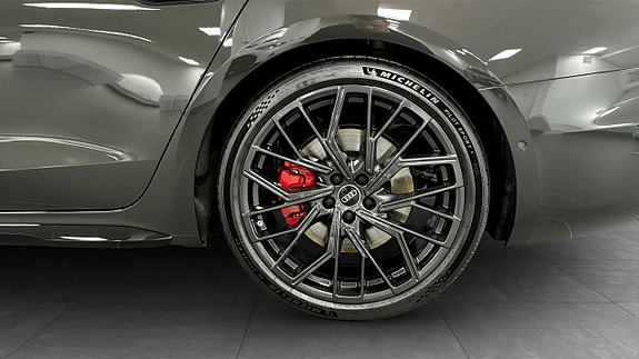 Audi A6 6 of 12