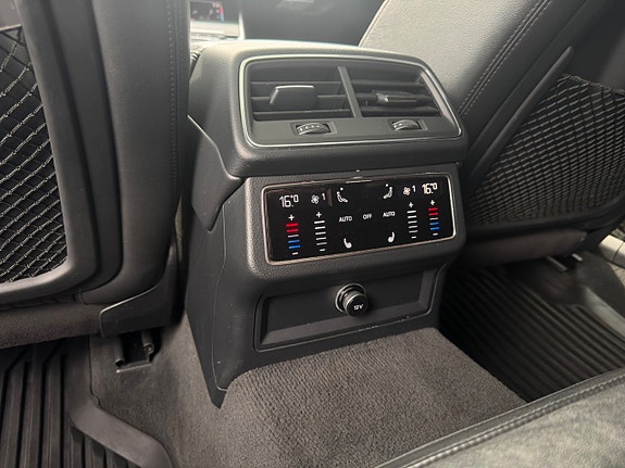 Audi A6 13 of 24