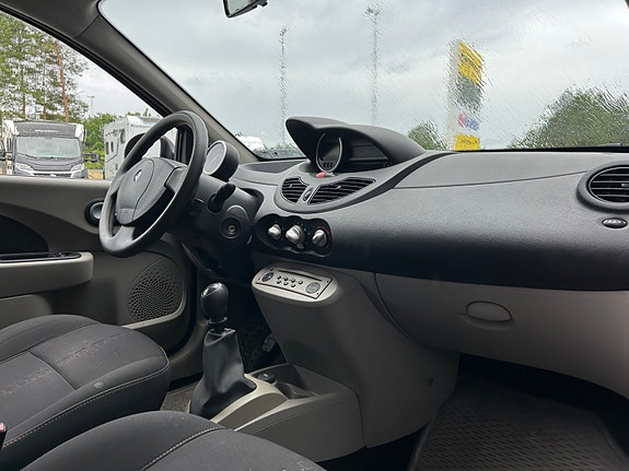 Renault Twingo 5 of 5