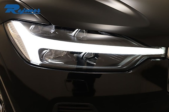 Volvo XC60 21 of 25