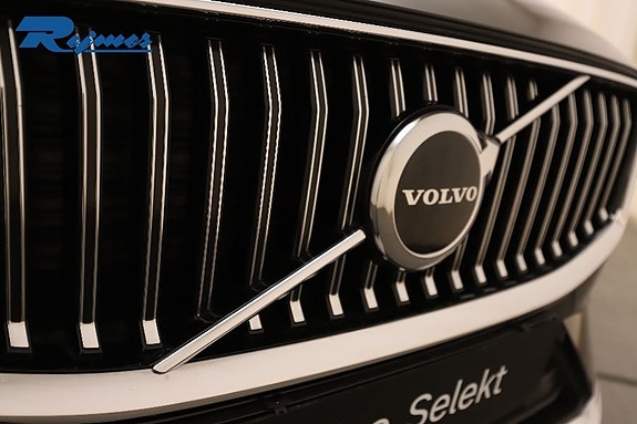 Volvo XC60 22 of 25