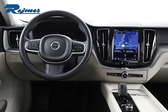 Volvo XC60 4 of 25