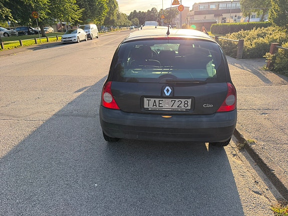 Renault Clio 4 of 7