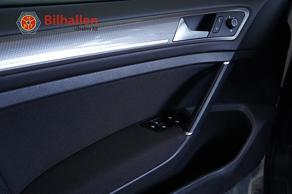 Volkswagen Golf Alltrack 4 of 12