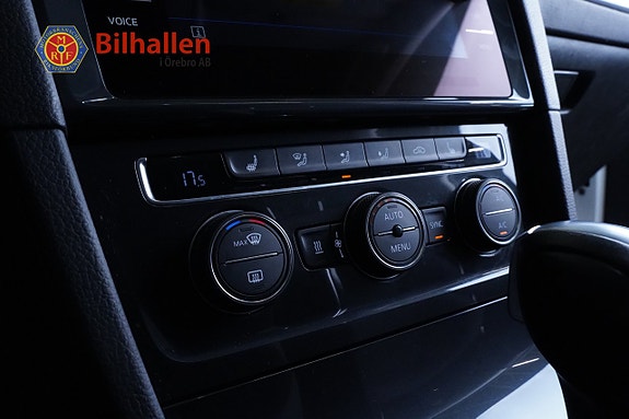 Volkswagen Golf Alltrack 6 of 12