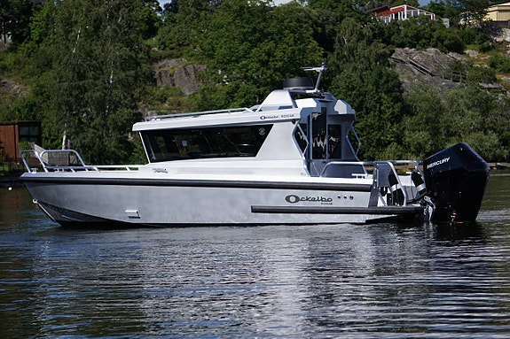 Ockelbo B25CAB, Mercury 350 hk V10 V10 5 of 5