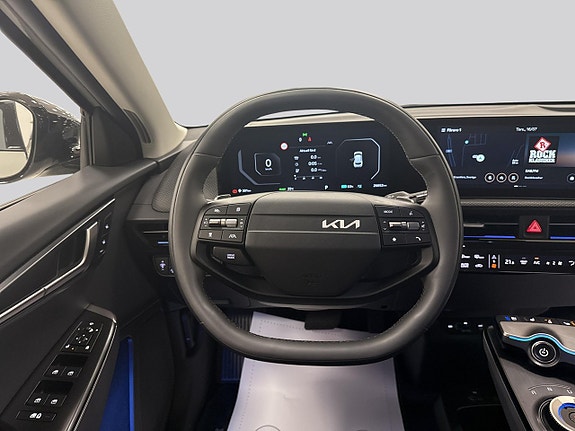 Kia EV6 15 of 15