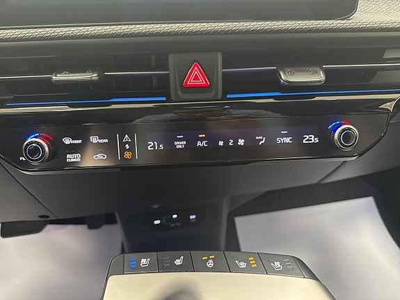 Kia EV6 13 of 15