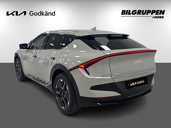 Kia EV6 6 of 15