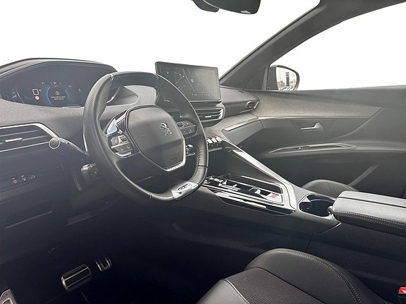 Peugeot 5008 6 of 18