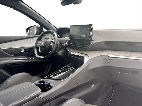 Peugeot 5008 9 of 18