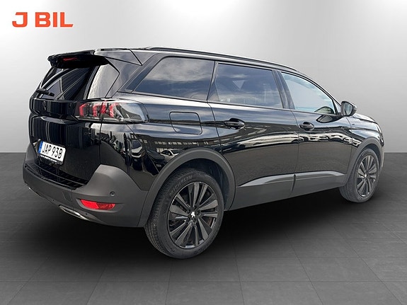 Peugeot 5008 4 of 18