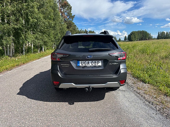 Subaru Outback 6 of 22