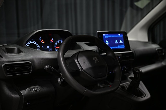 Peugeot Partner 18 of 30
