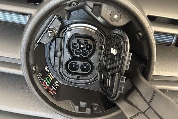 Mercedes-Benz eSprinter 312 3 of 15