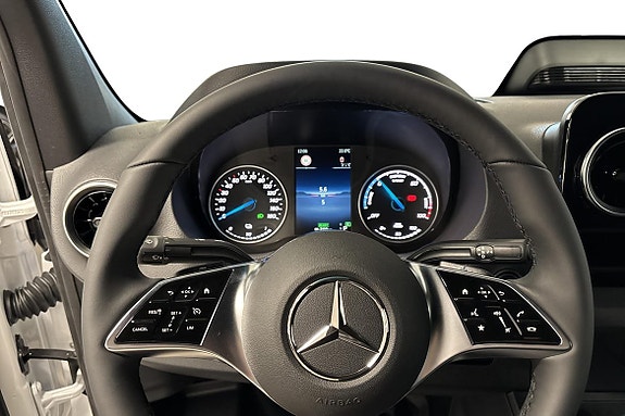 Mercedes-Benz eSprinter 312 12 of 15