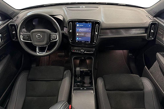 Volvo C40 10 of 23