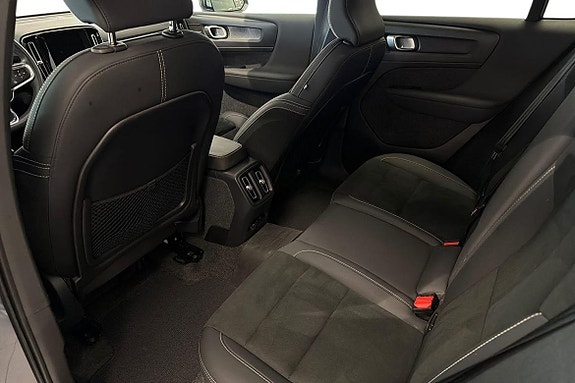 Volvo C40 13 of 23