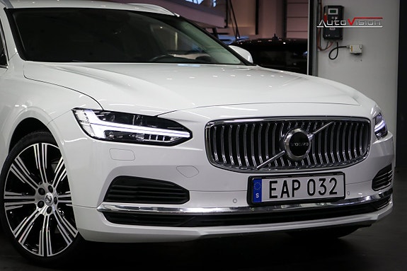 Volvo V90 4 of 5