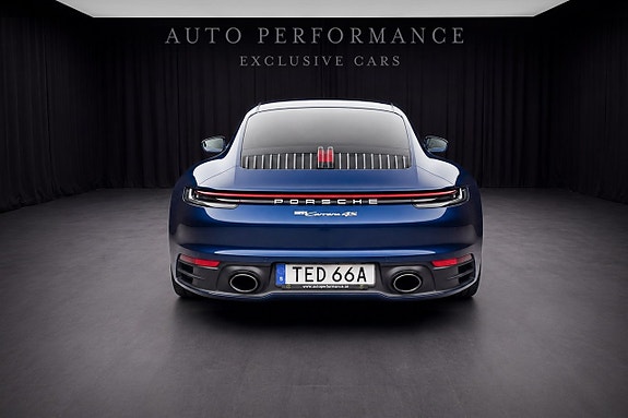 Porsche 911 5 of 7