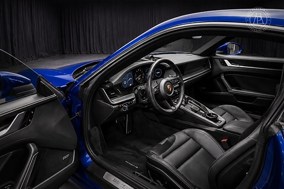 Porsche 911 6 of 7
