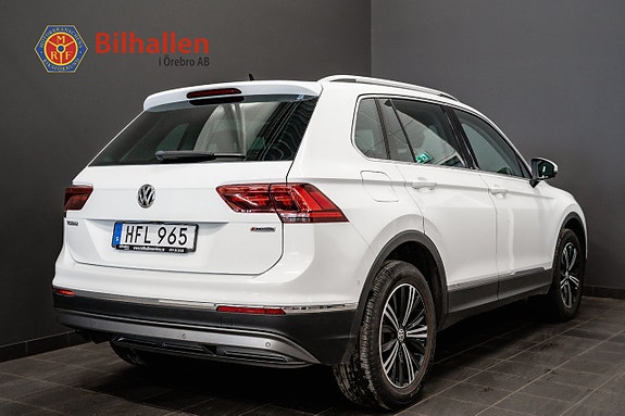 Volkswagen Tiguan 2 of 11