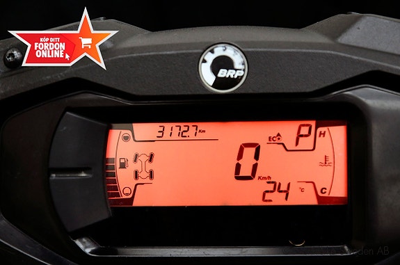 Can-Am Outlander XMR 650 9 of 10