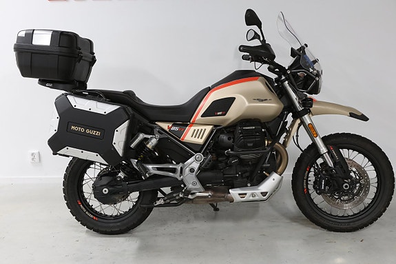 Moto Guzzi V 85 TT Travel 2 of 5