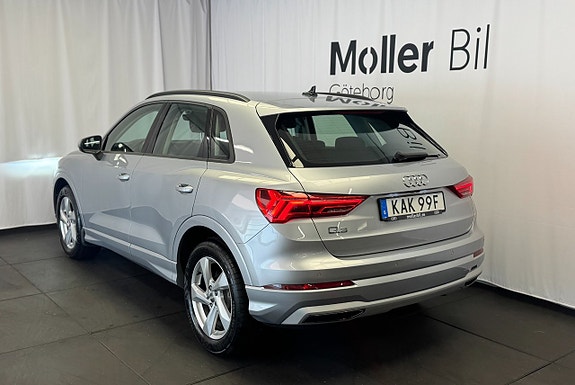 Audi Q3 4 of 12