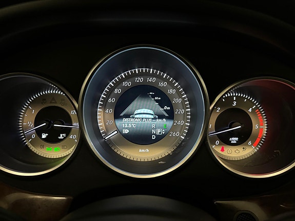 Mercedes-Benz CLS350 17 of 17