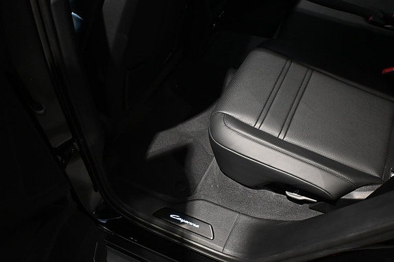 Porsche Cayenne 23 of 24
