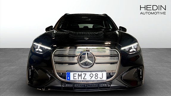 Mercedes-Benz GLC400 2 of 5